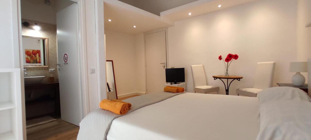 Krly Exclusive Rooms Cagliari Extérieur photo